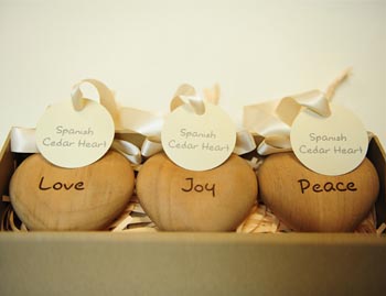 Cedar Hearts Gift Set