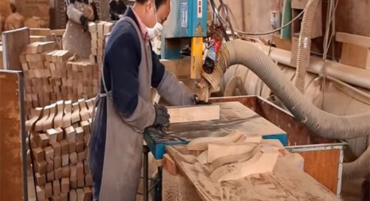 making-wooden-hangers